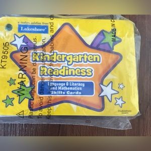 2 pcs Learning Materials Lakeshore